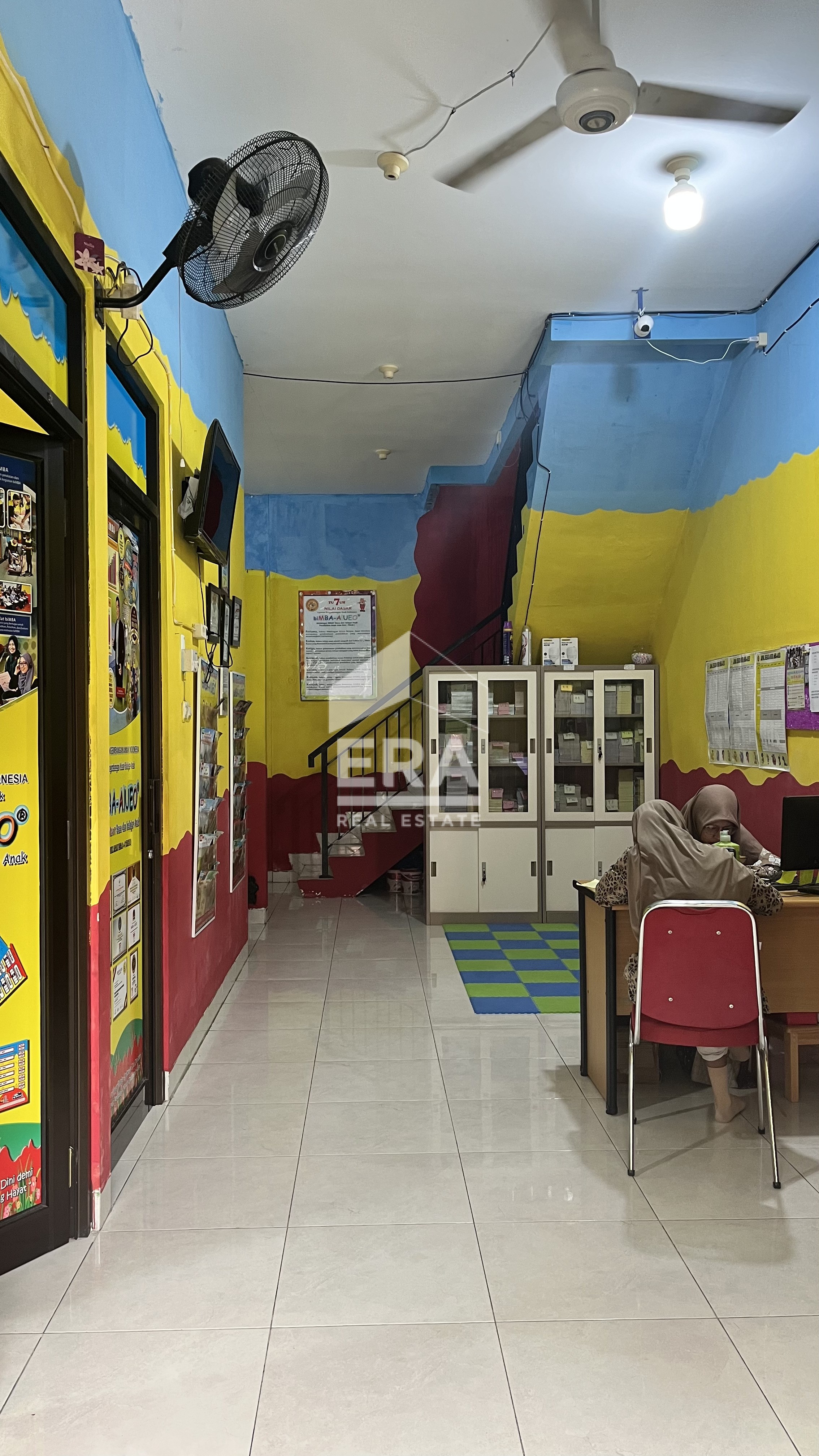 interior 9