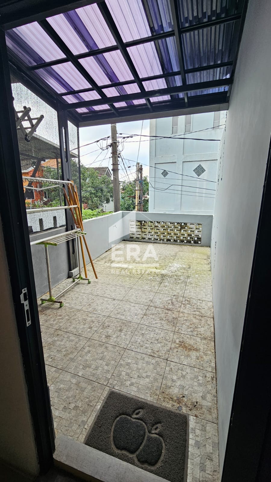interior 14