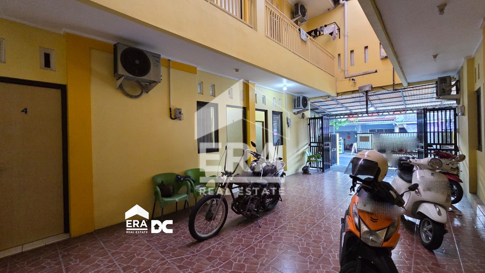 interior 9