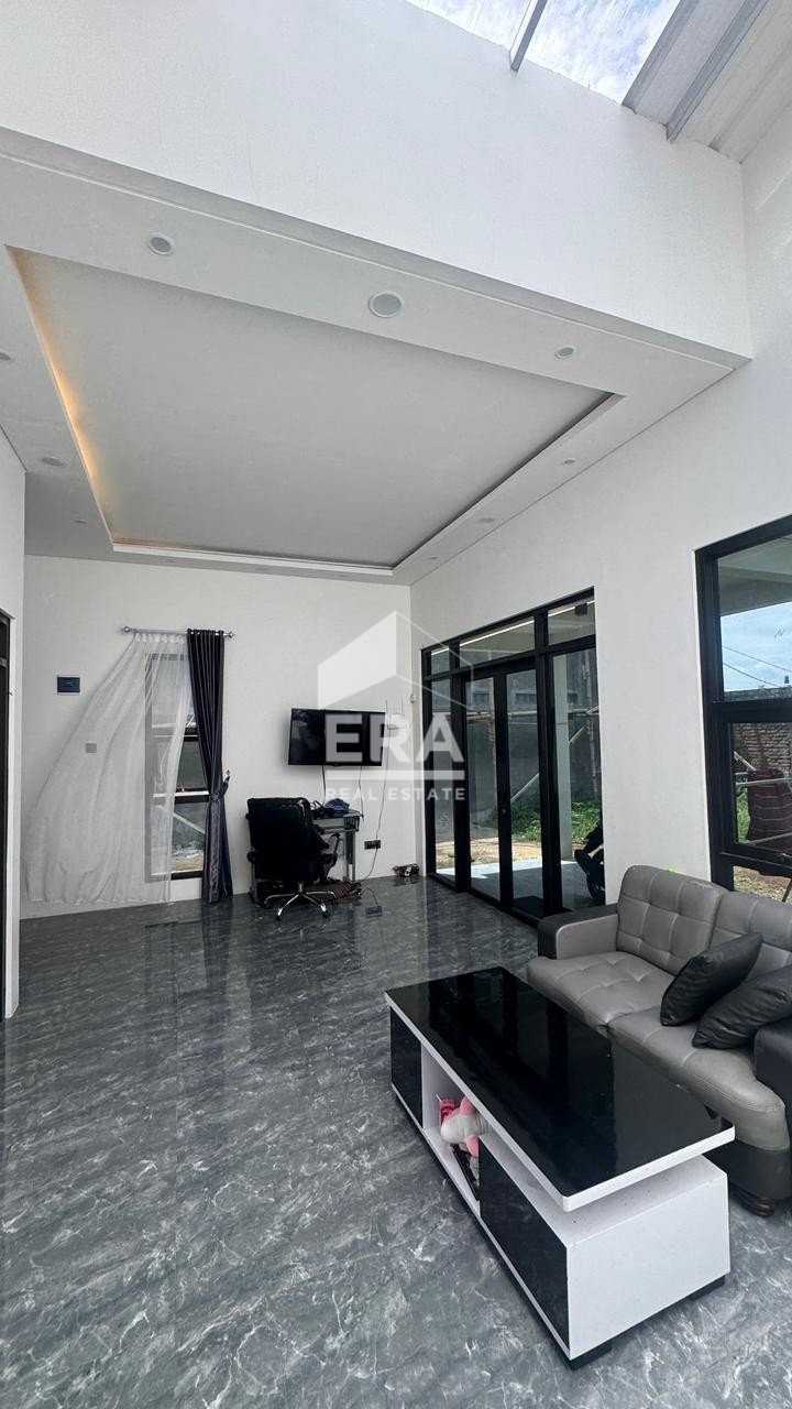 interior 9