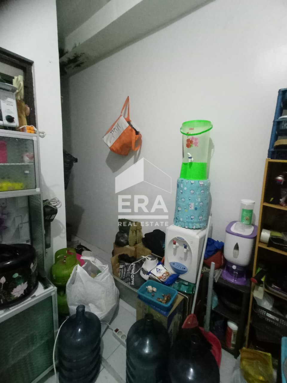 interior 9