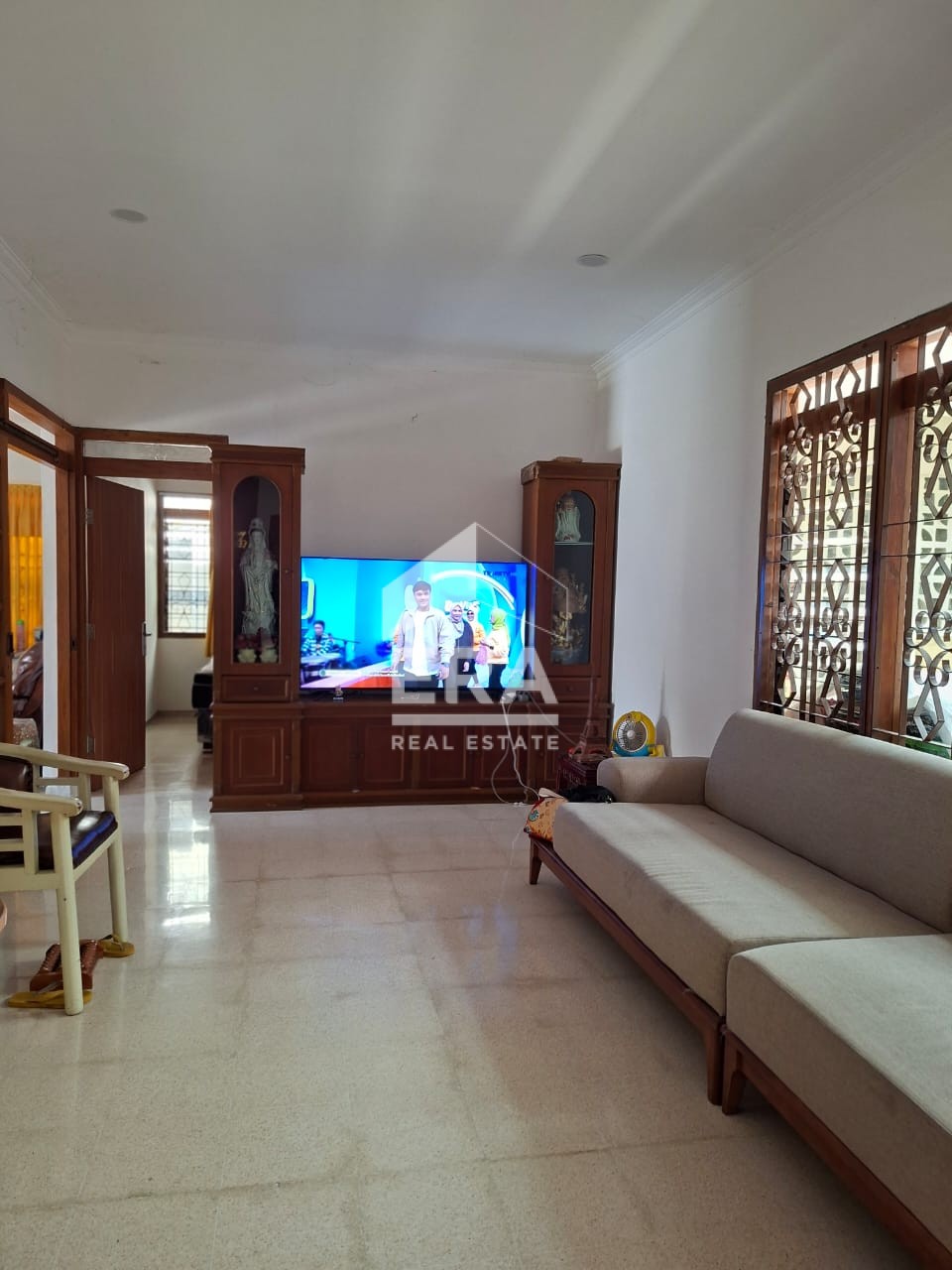 interior 4