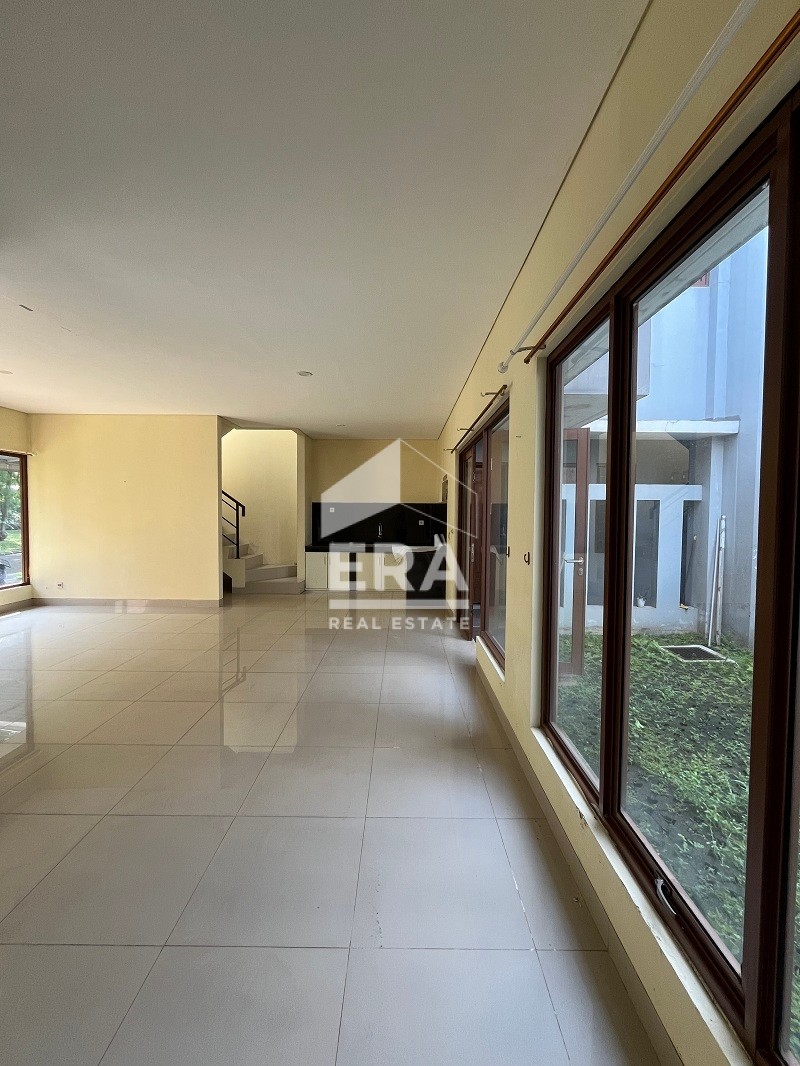 interior 4