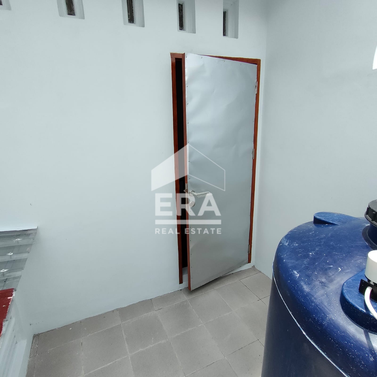 interior 7