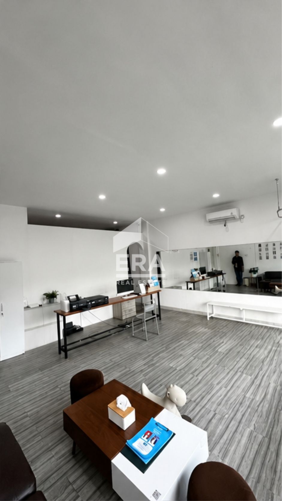 interior 7