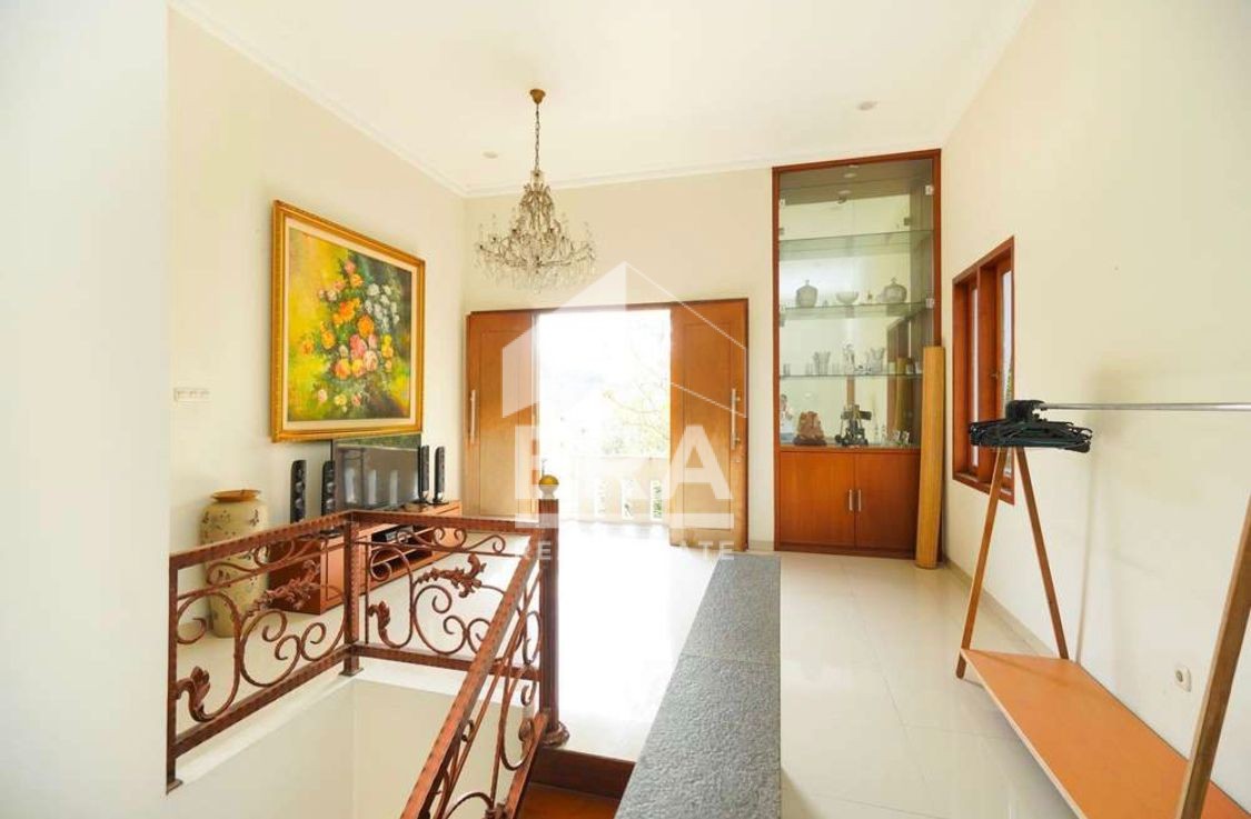 interior 15