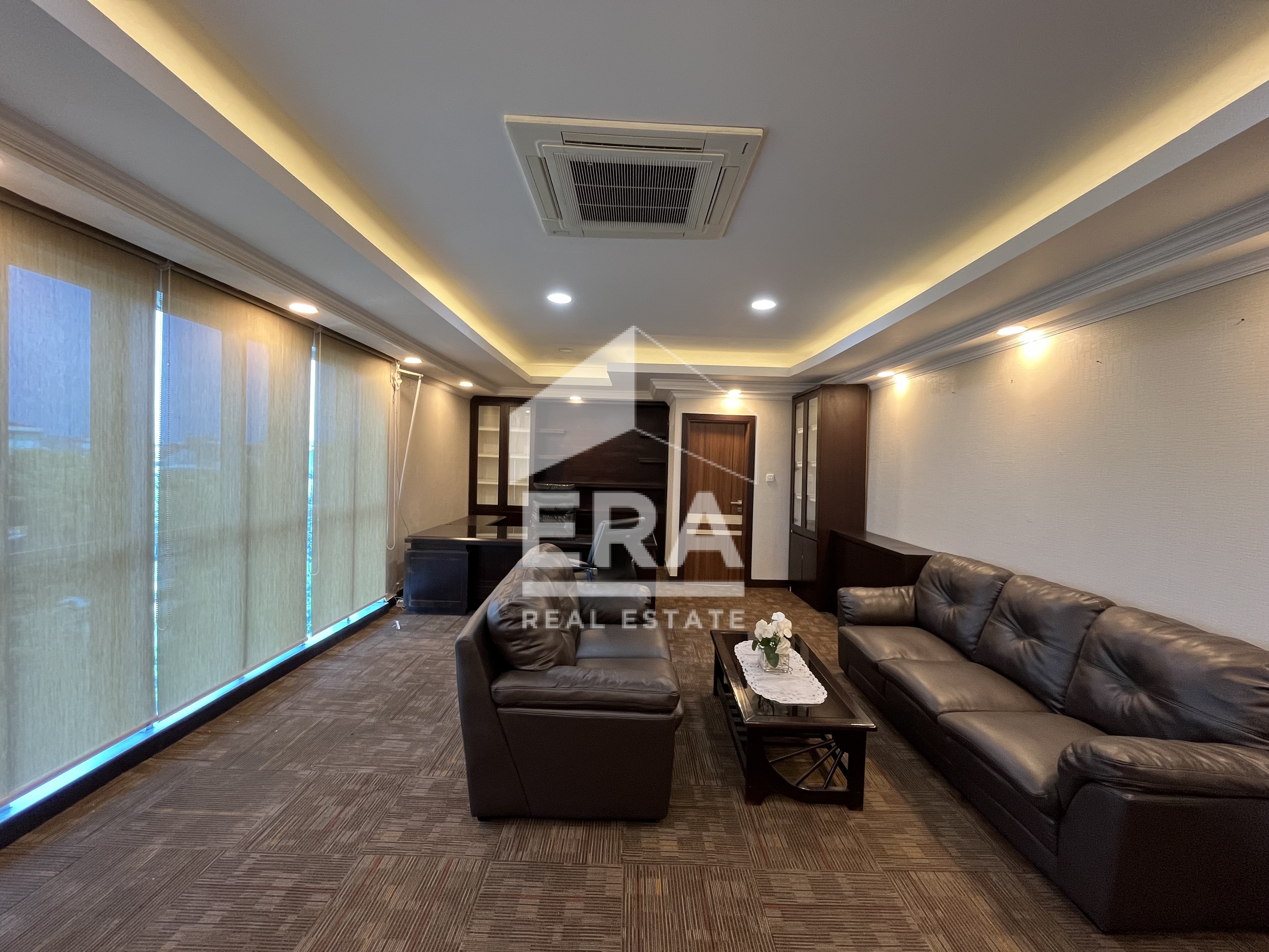 interior 9