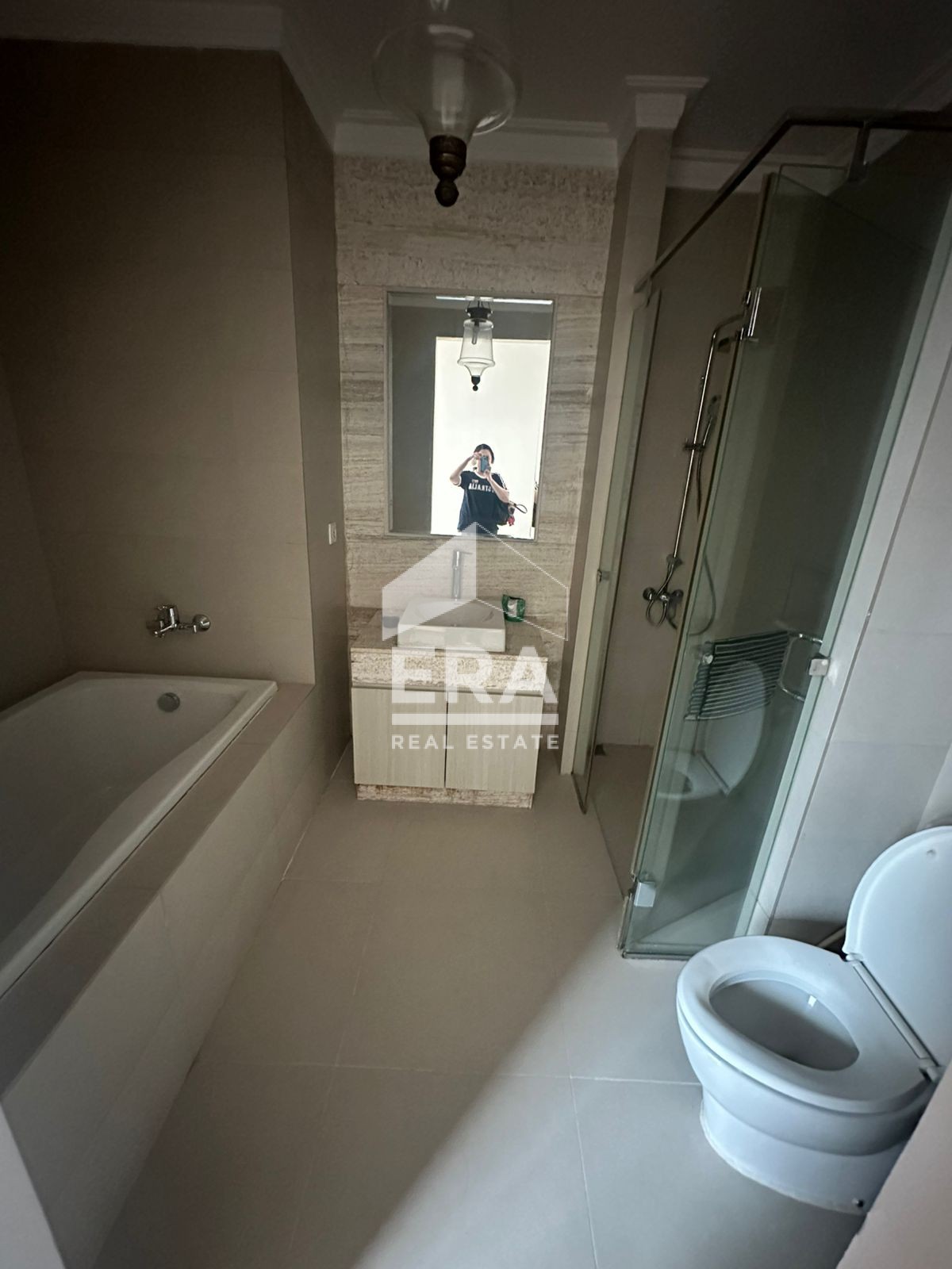 interior 17
