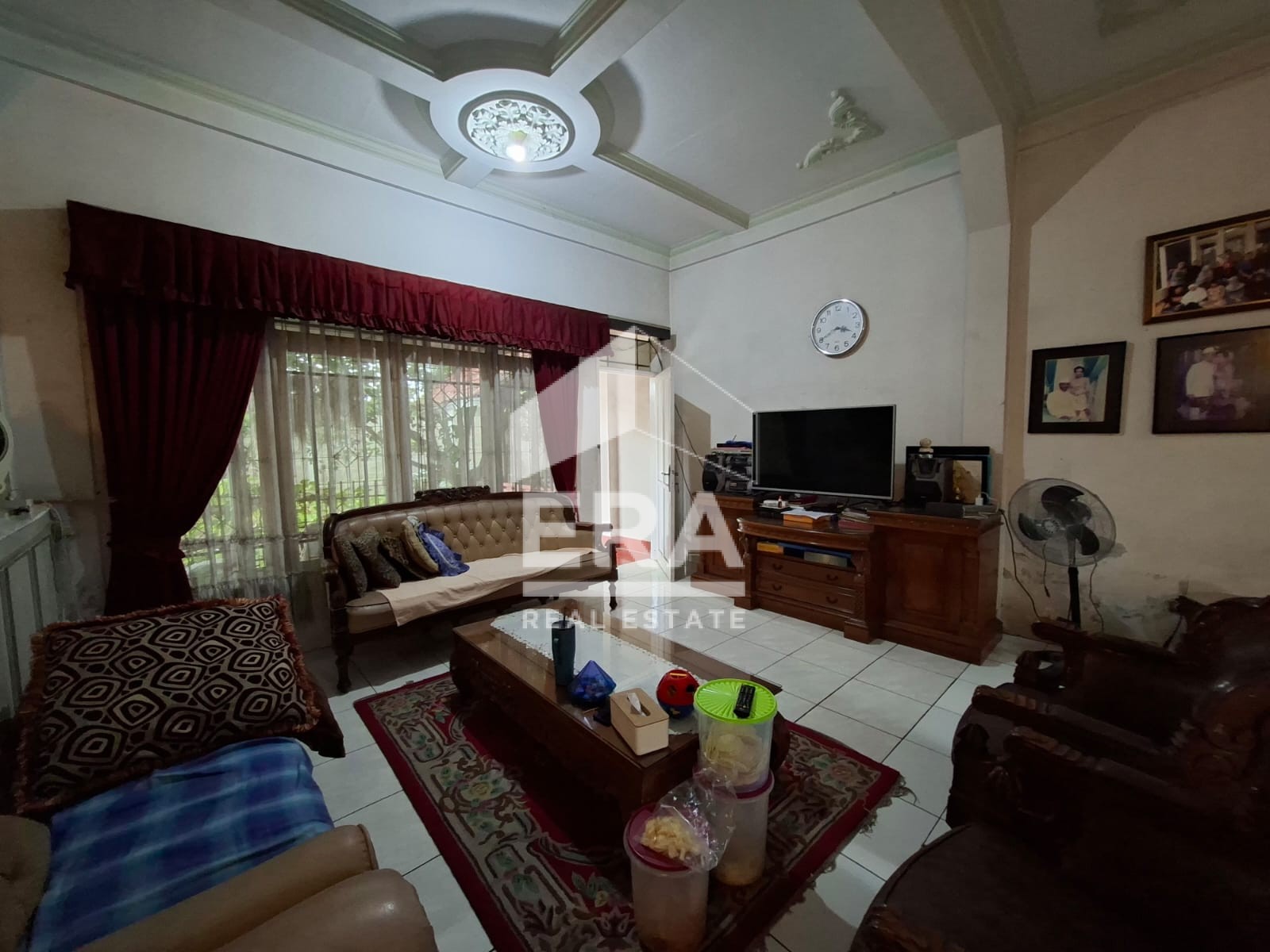 interior 9