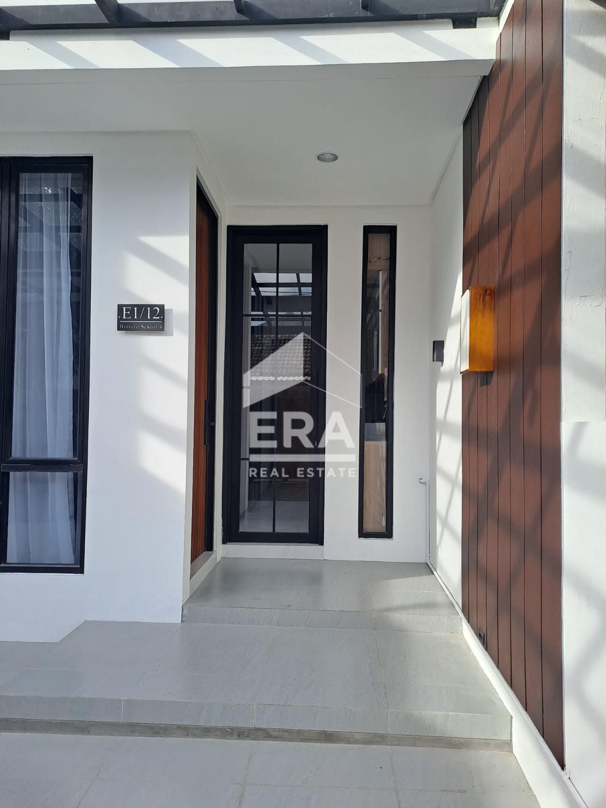 interior 10