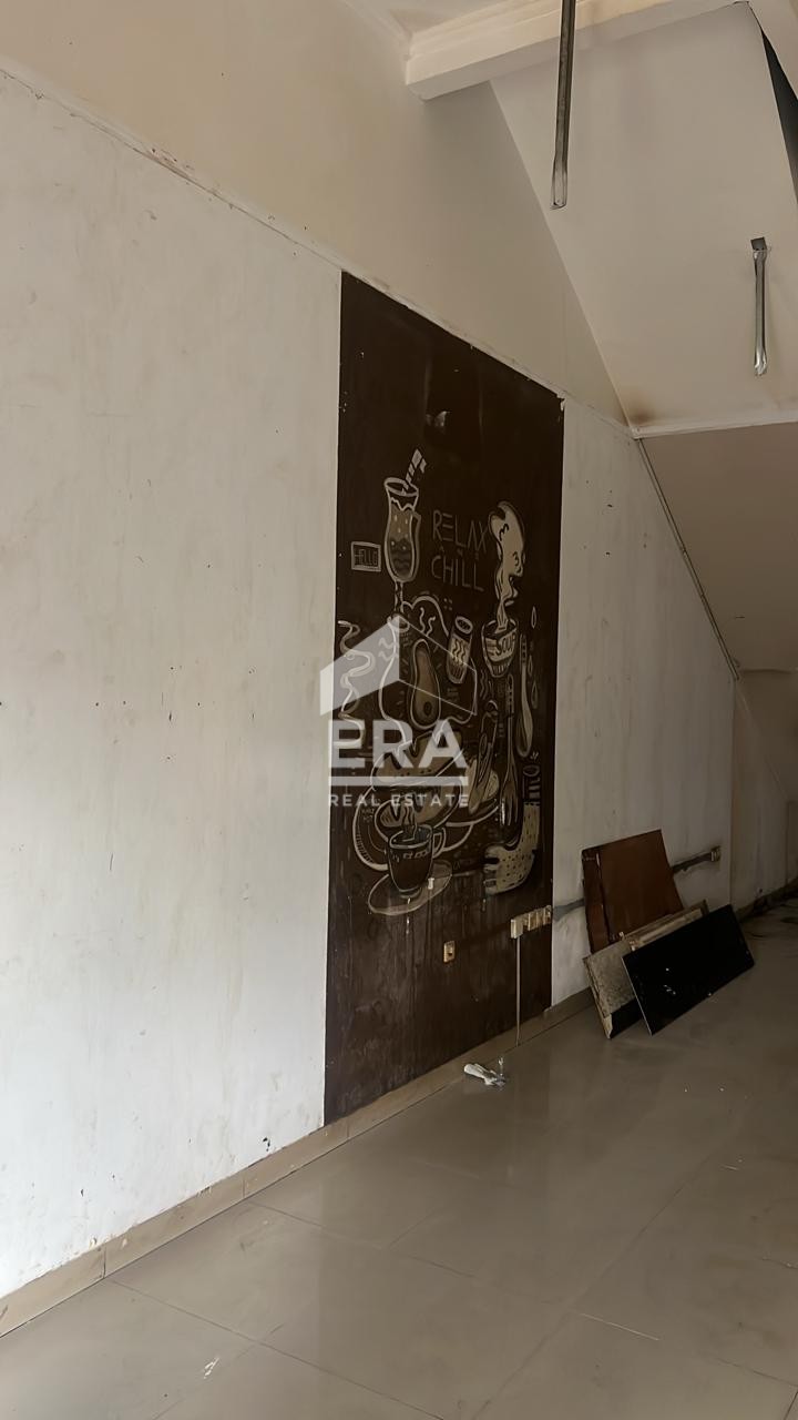 interior 2
