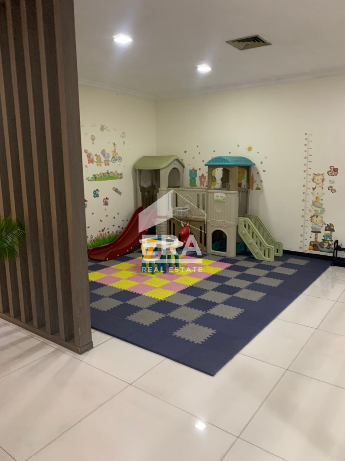 interior 23