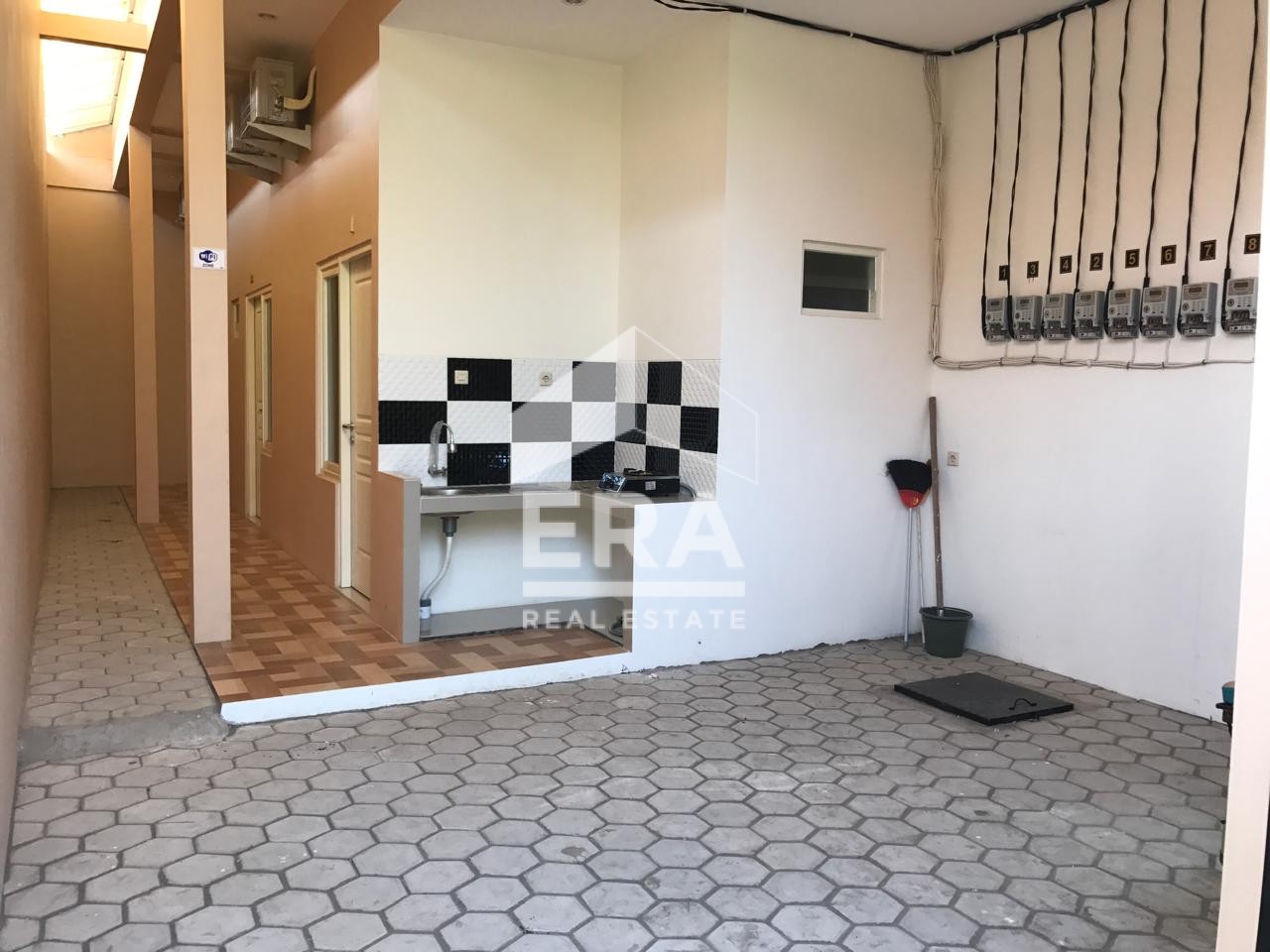 interior 9