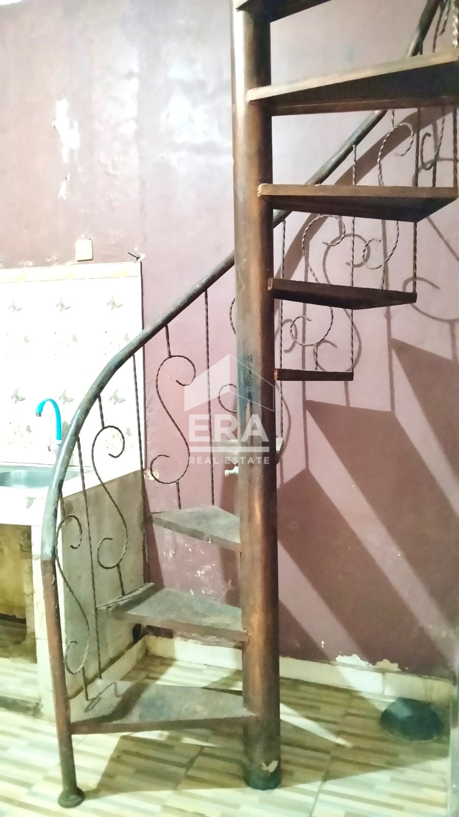 interior 12