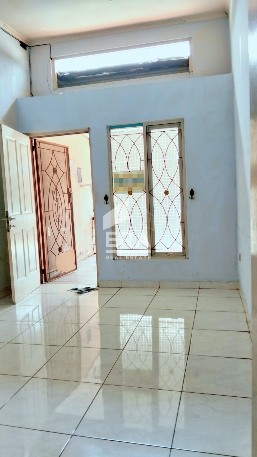 interior 2