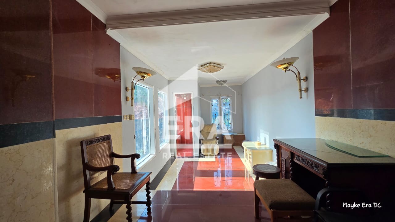 interior 6