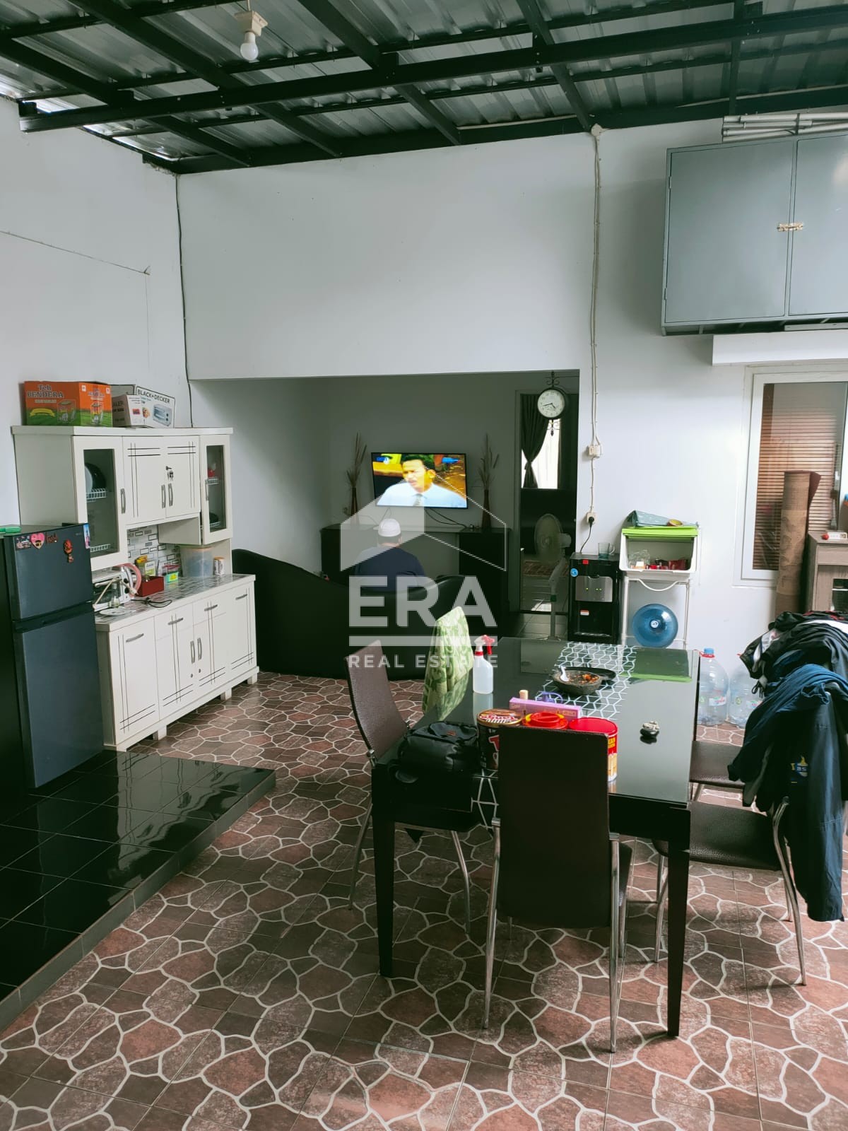 interior 9