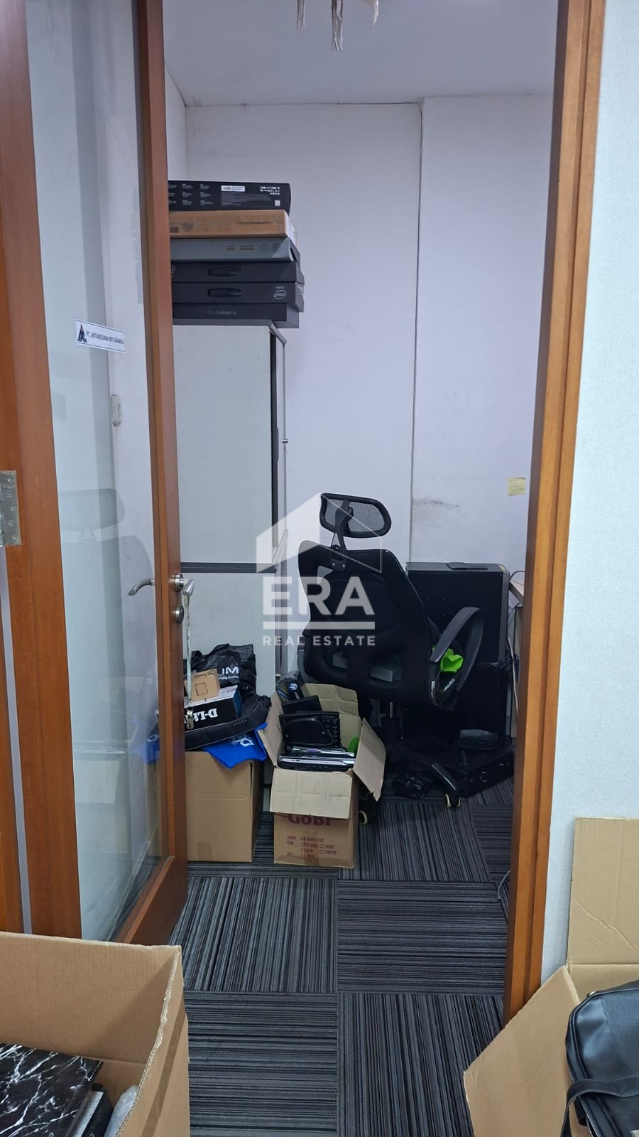 interior 12