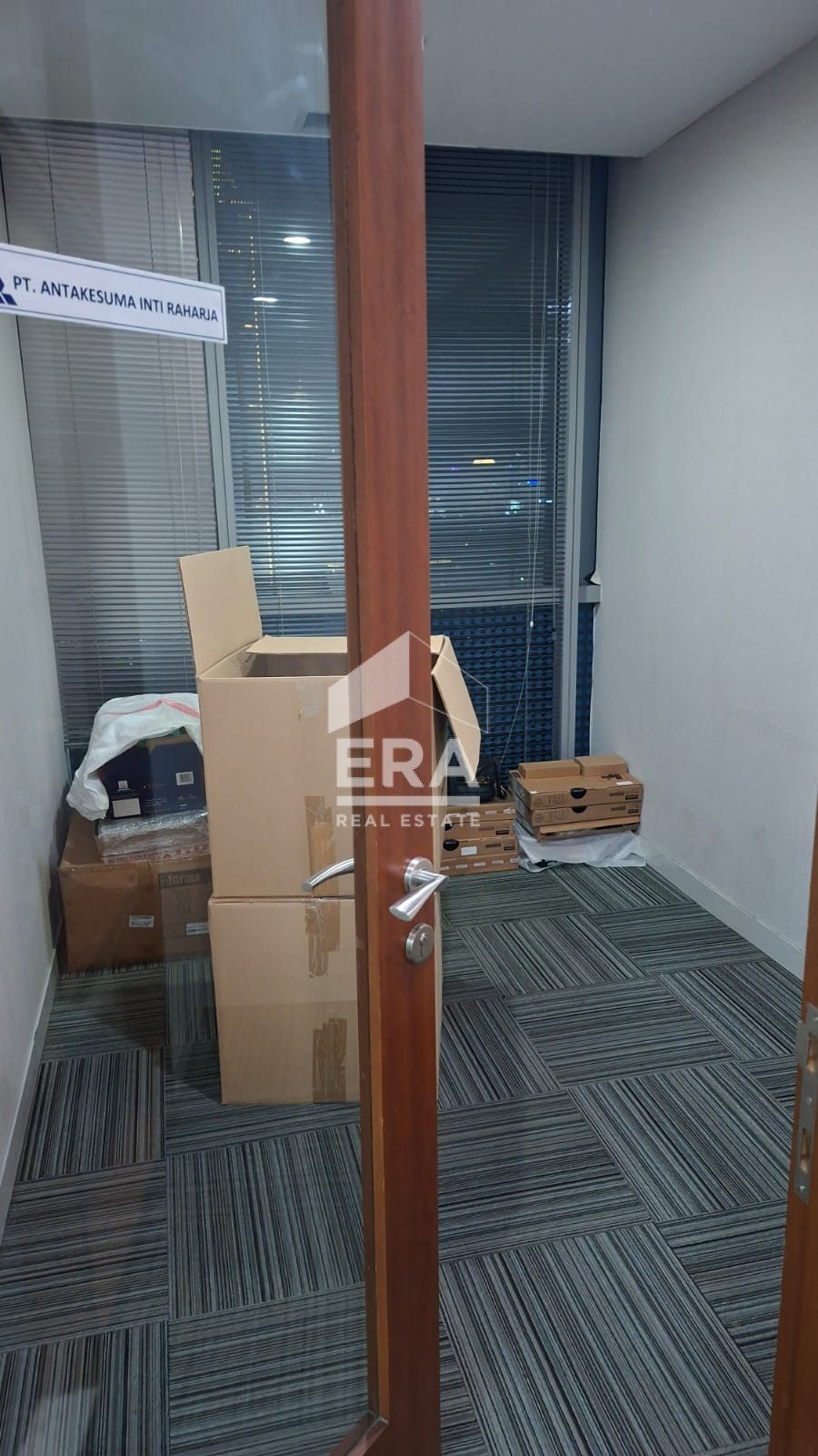 interior 26
