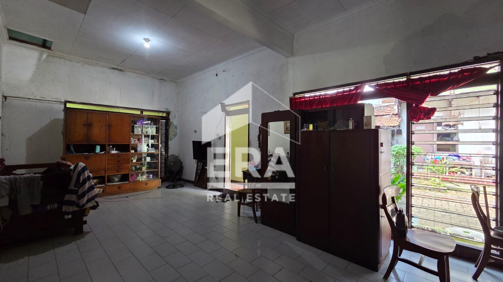 interior 2