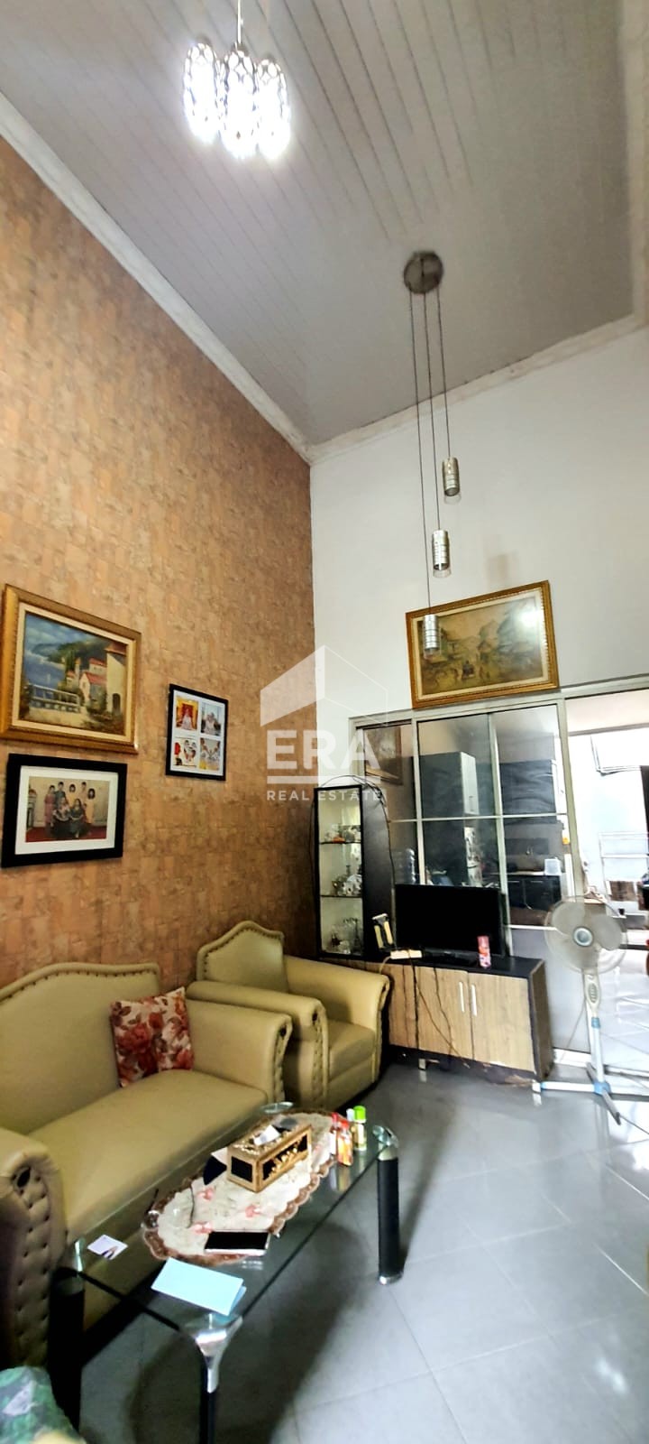 interior 12