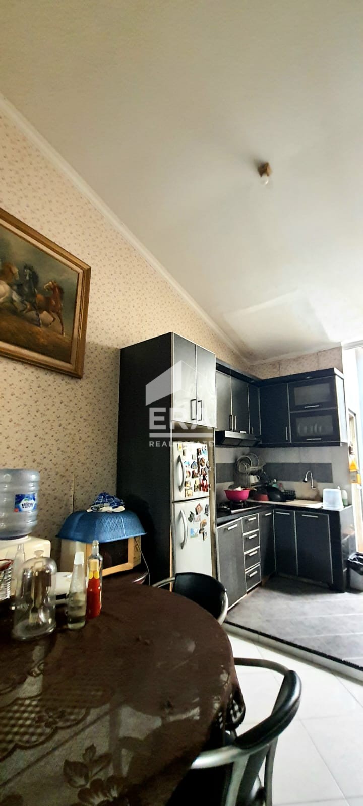 interior 9