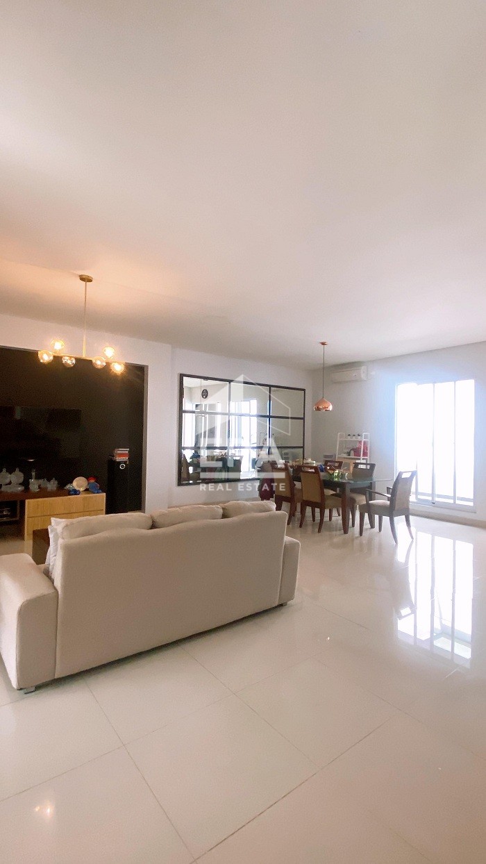interior 3