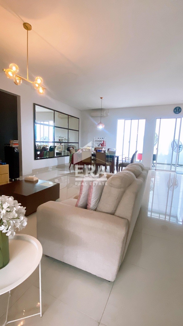 interior 5