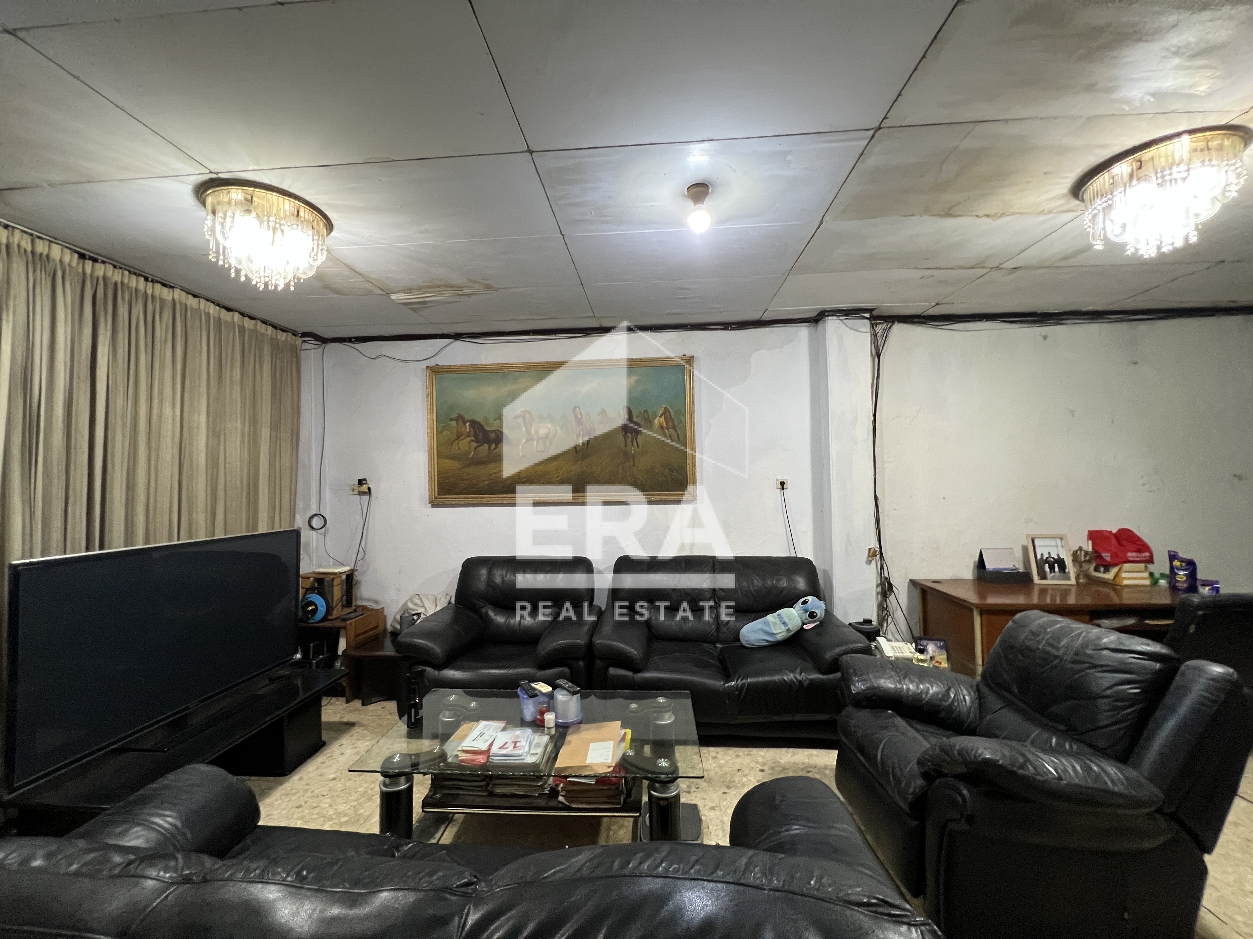 interior 2