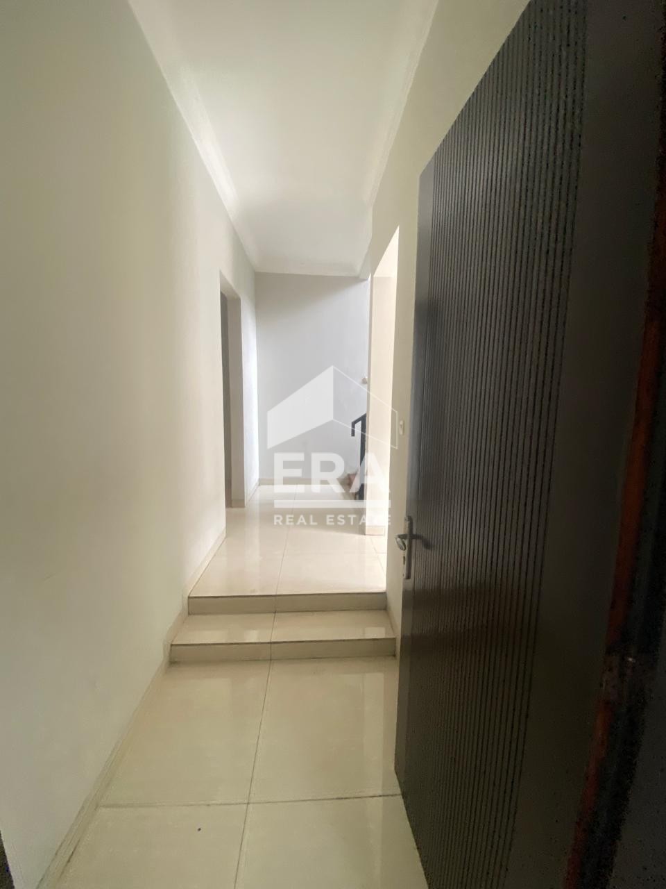 interior 4