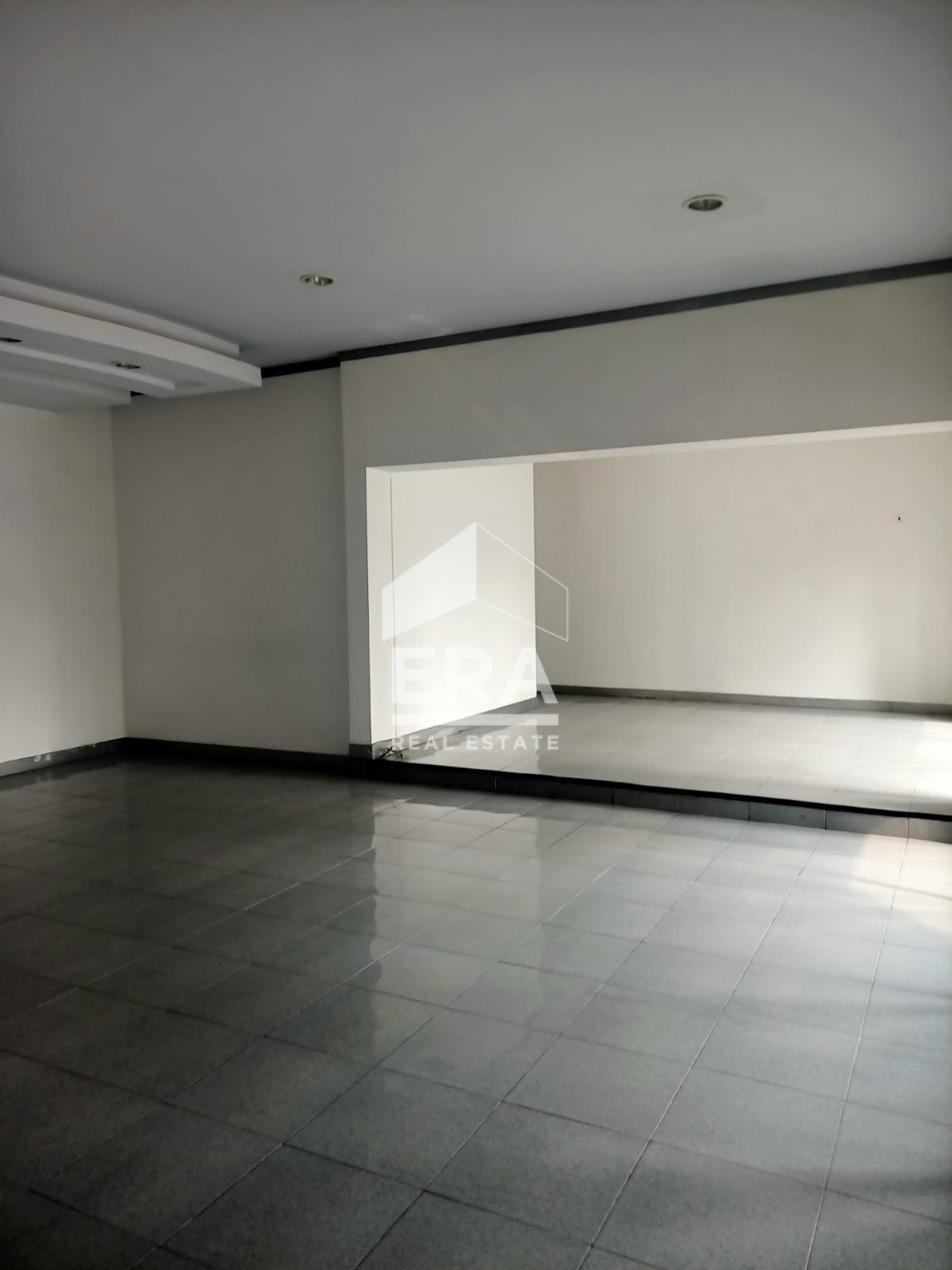 interior 3
