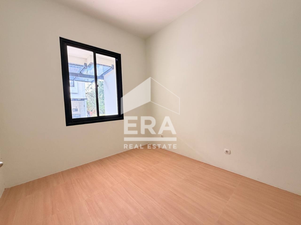 interior 6