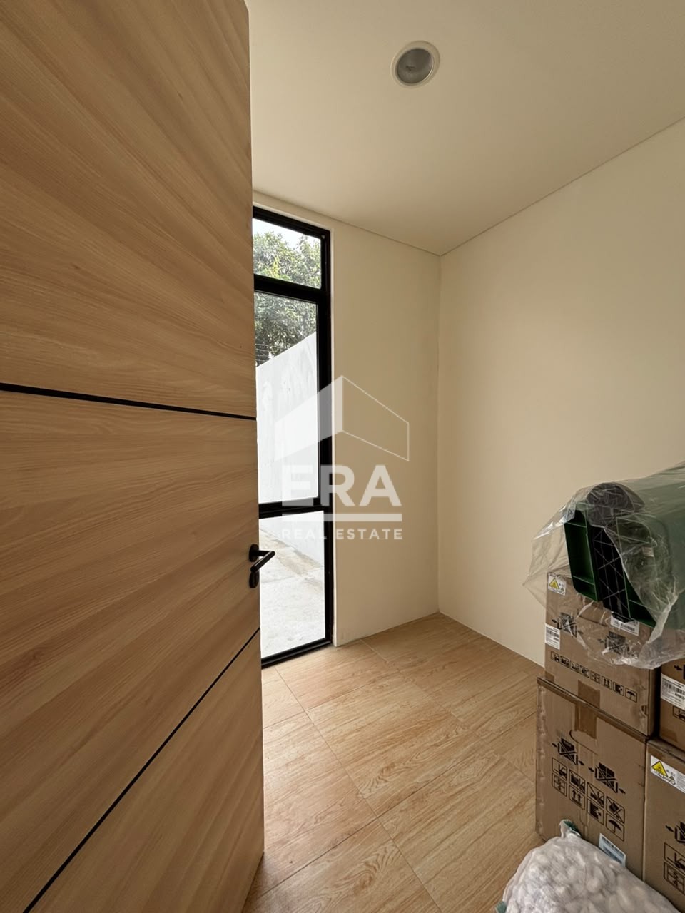 interior 10