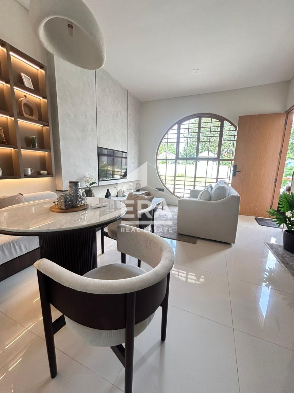 interior 10