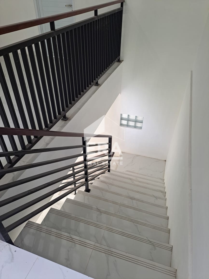 interior 15