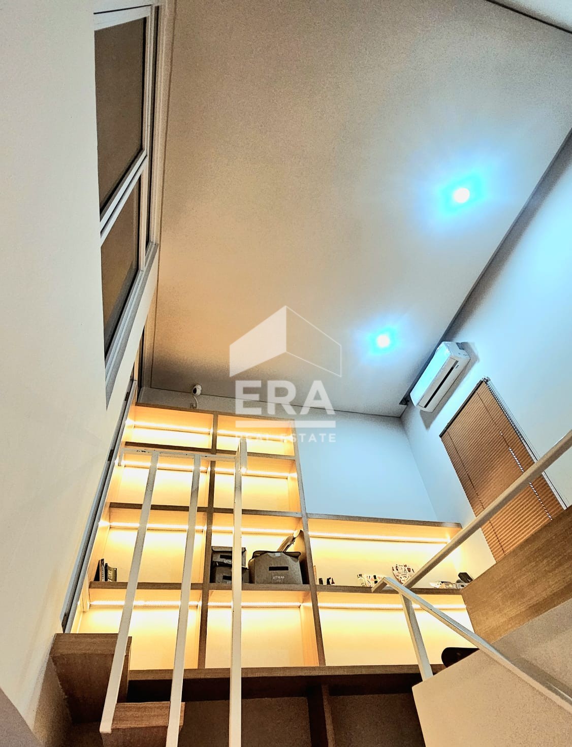 interior 15