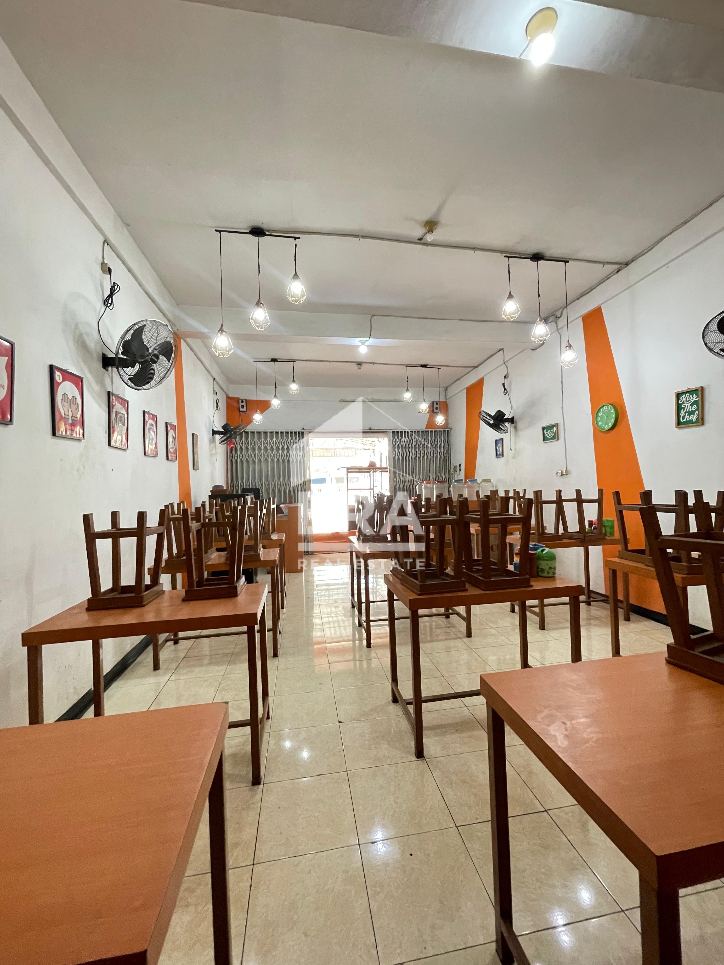 interior 2