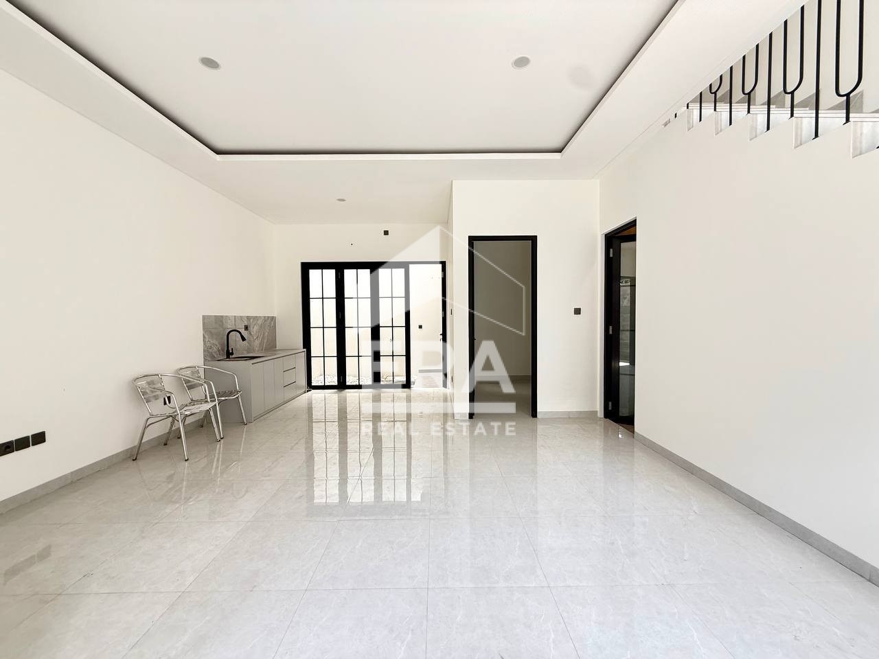 interior 3