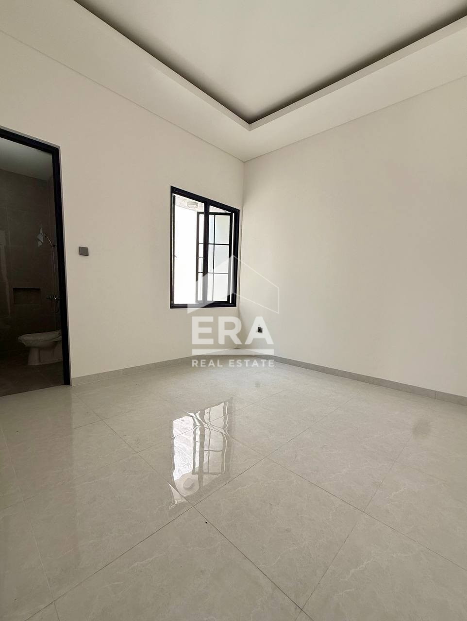 interior 4