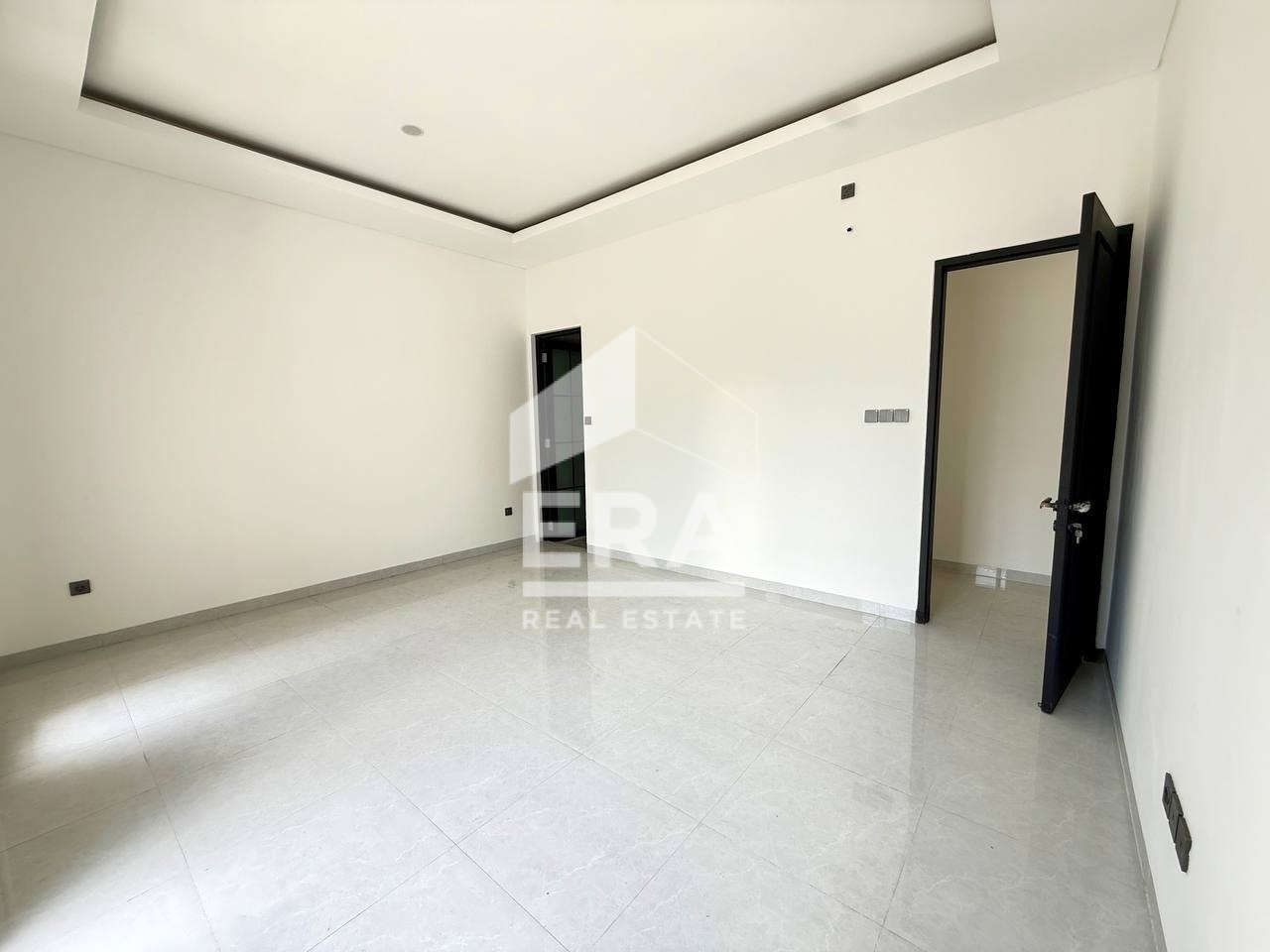 interior 10