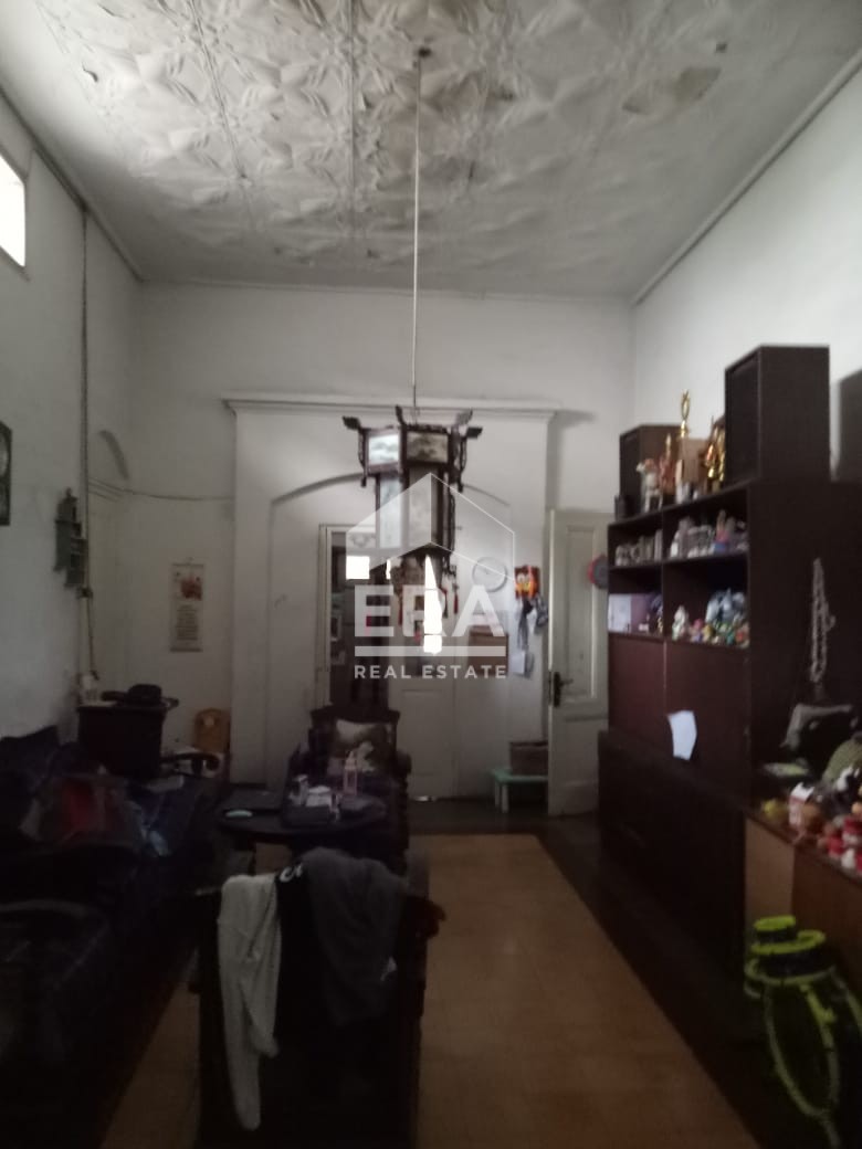 interior 6