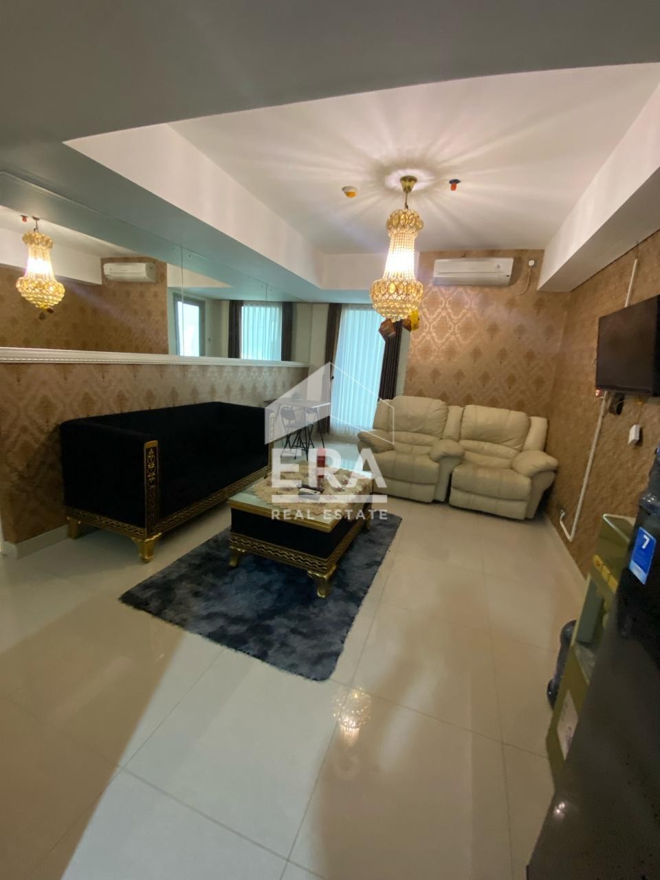 interior 4