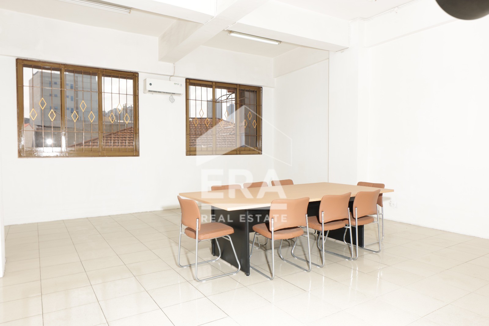 interior 9