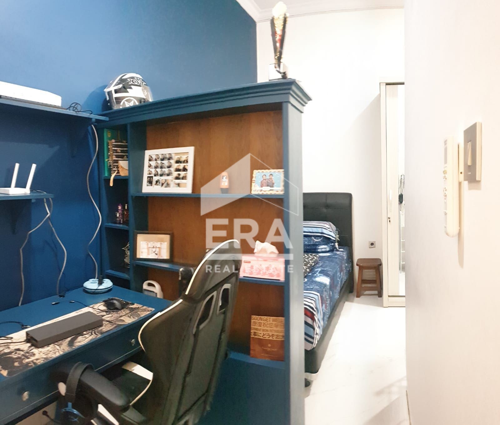 interior 18