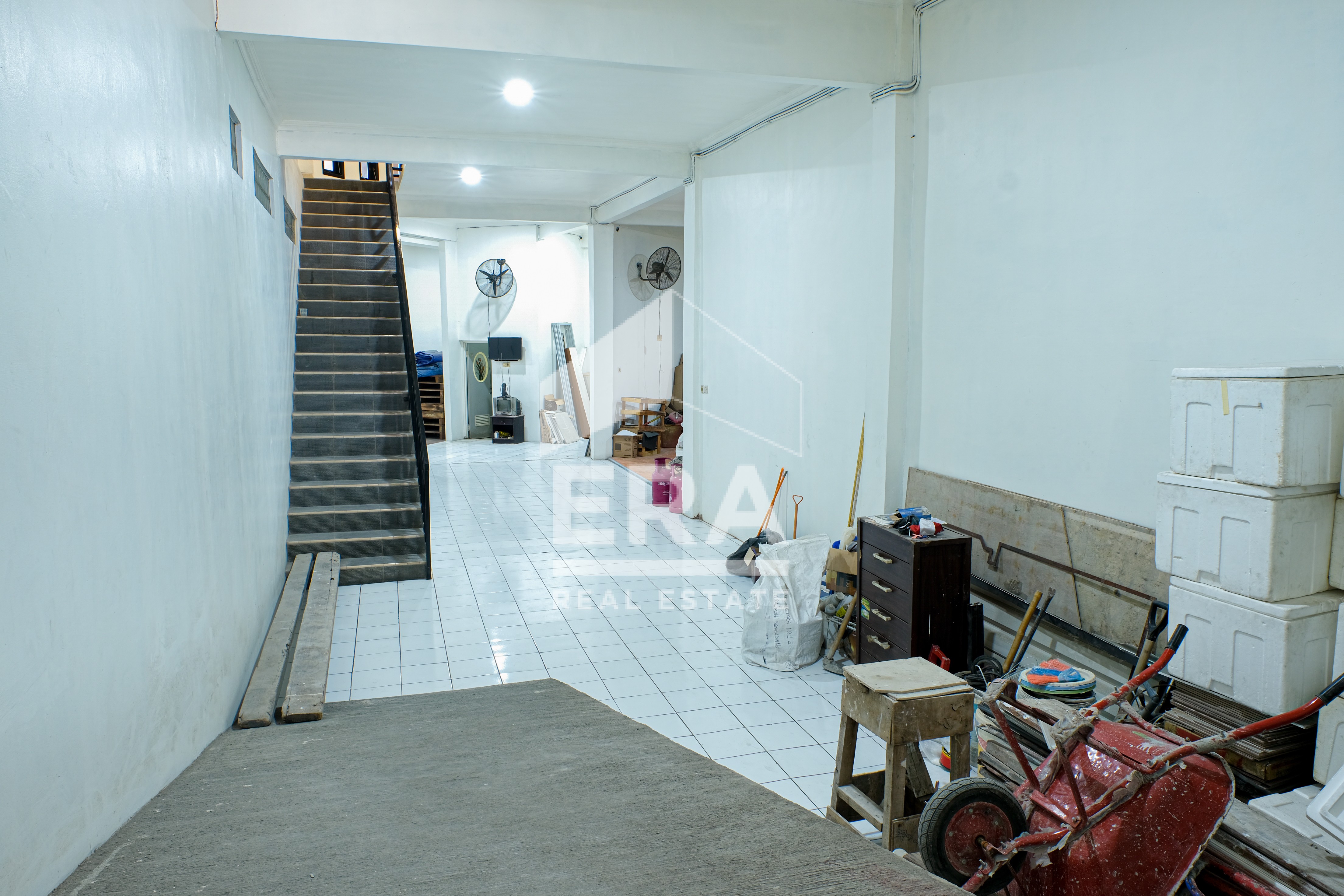 interior 2