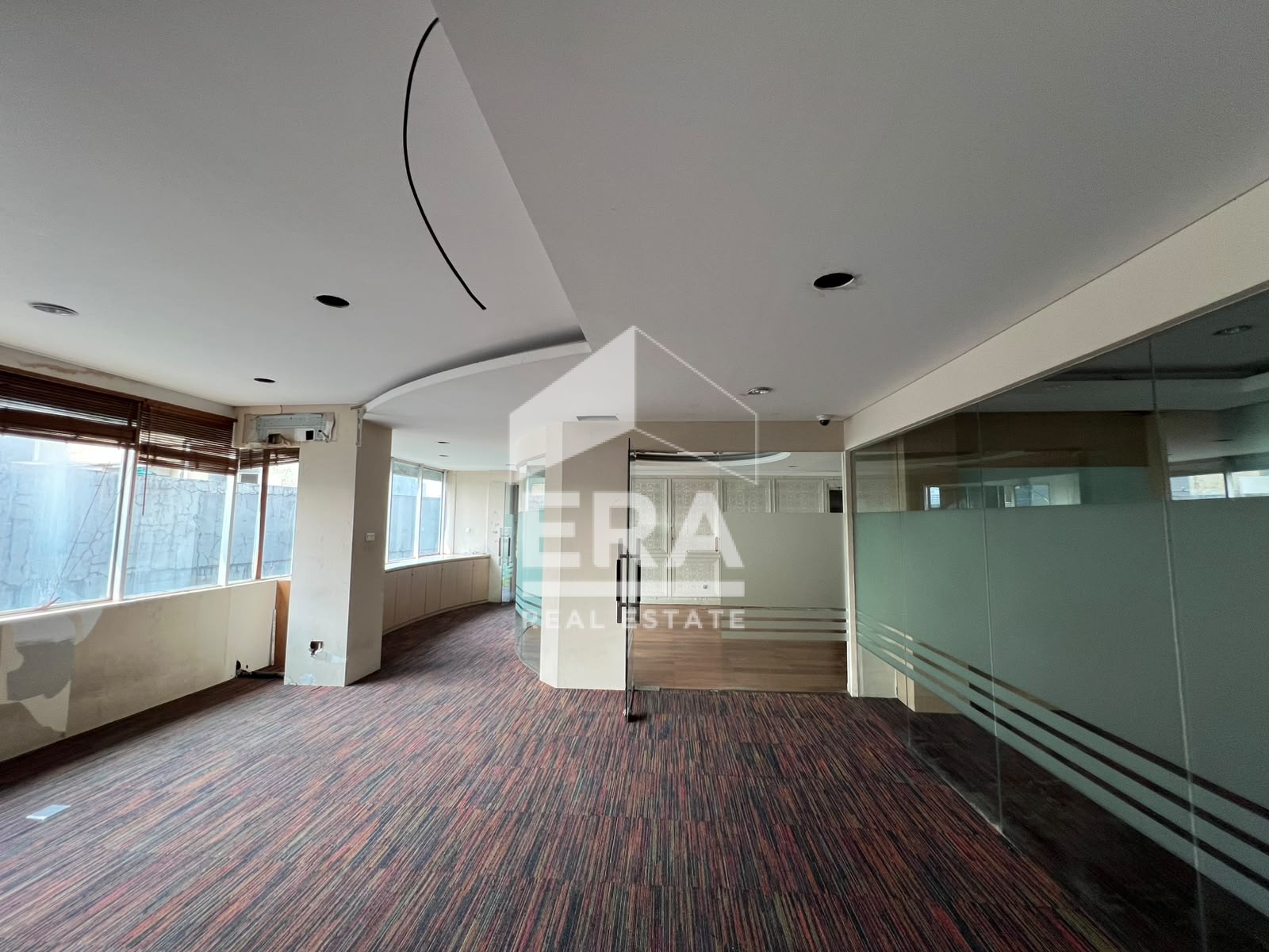 interior 10