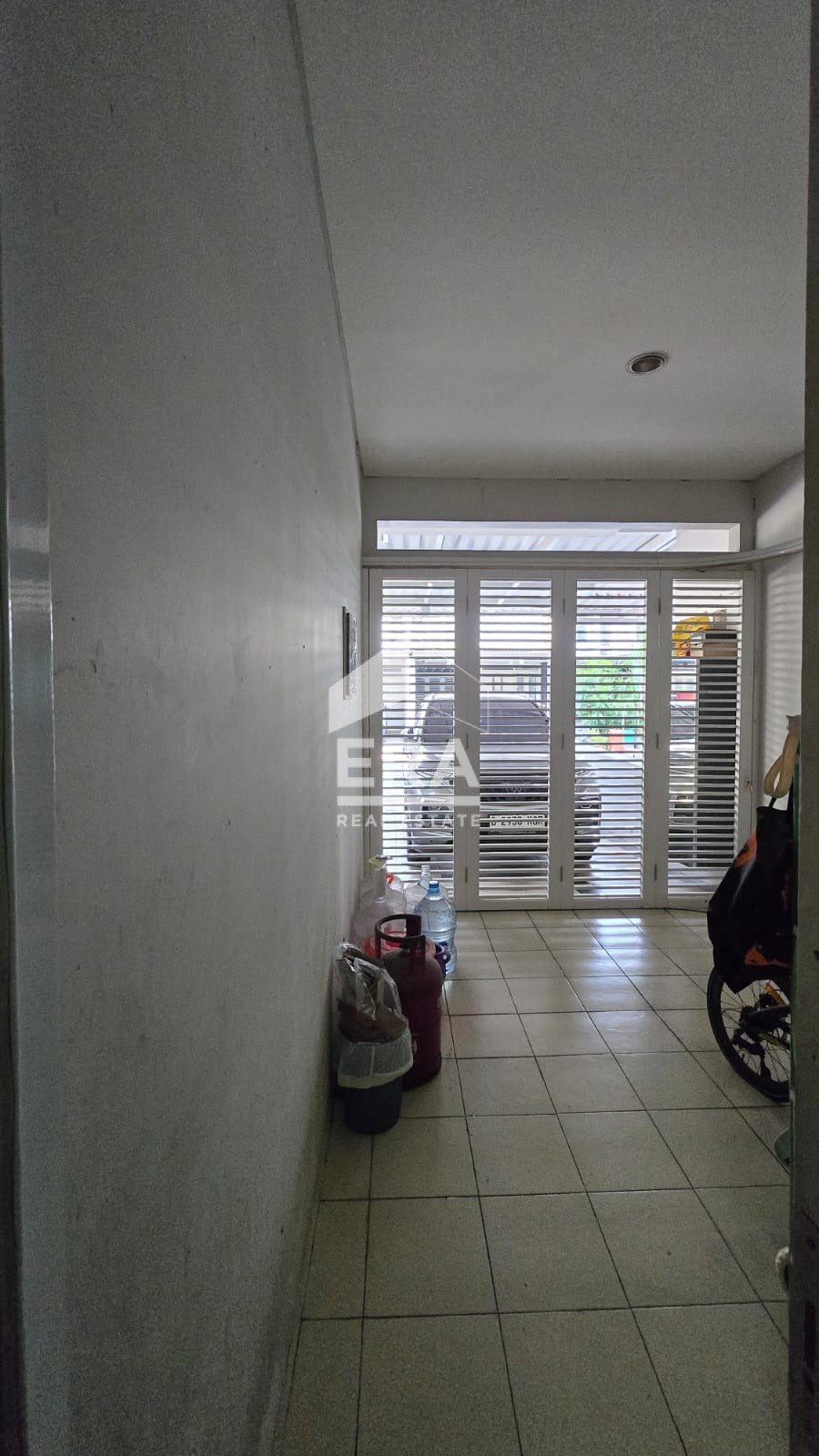 interior 2