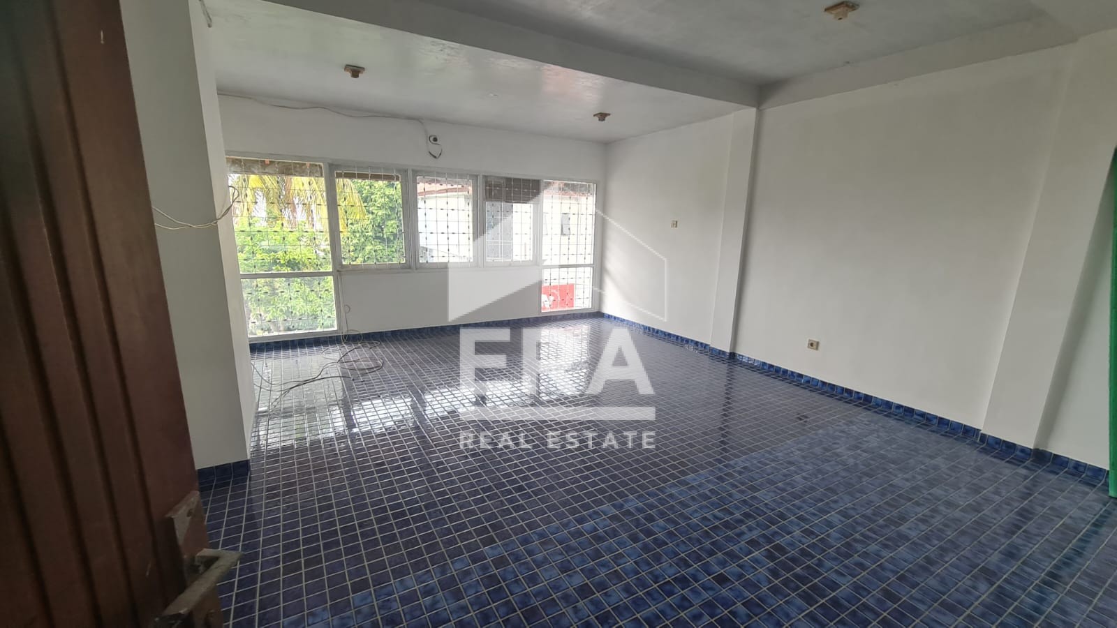 interior 9