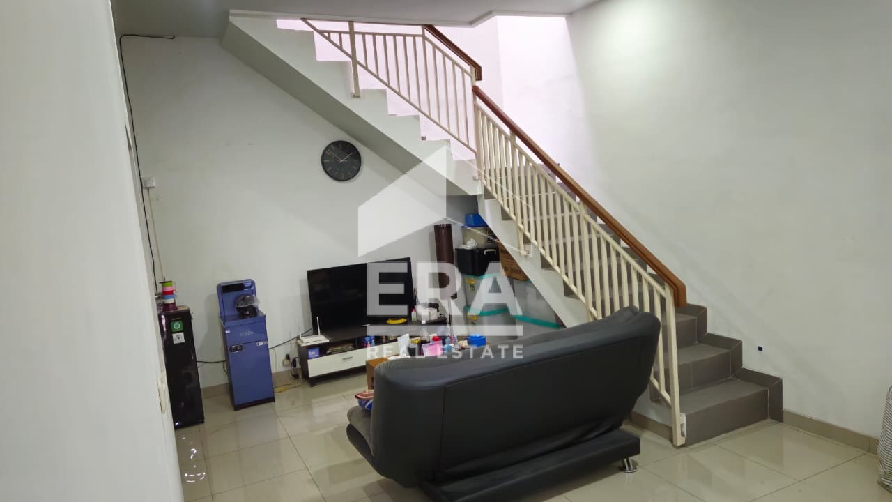 interior 7