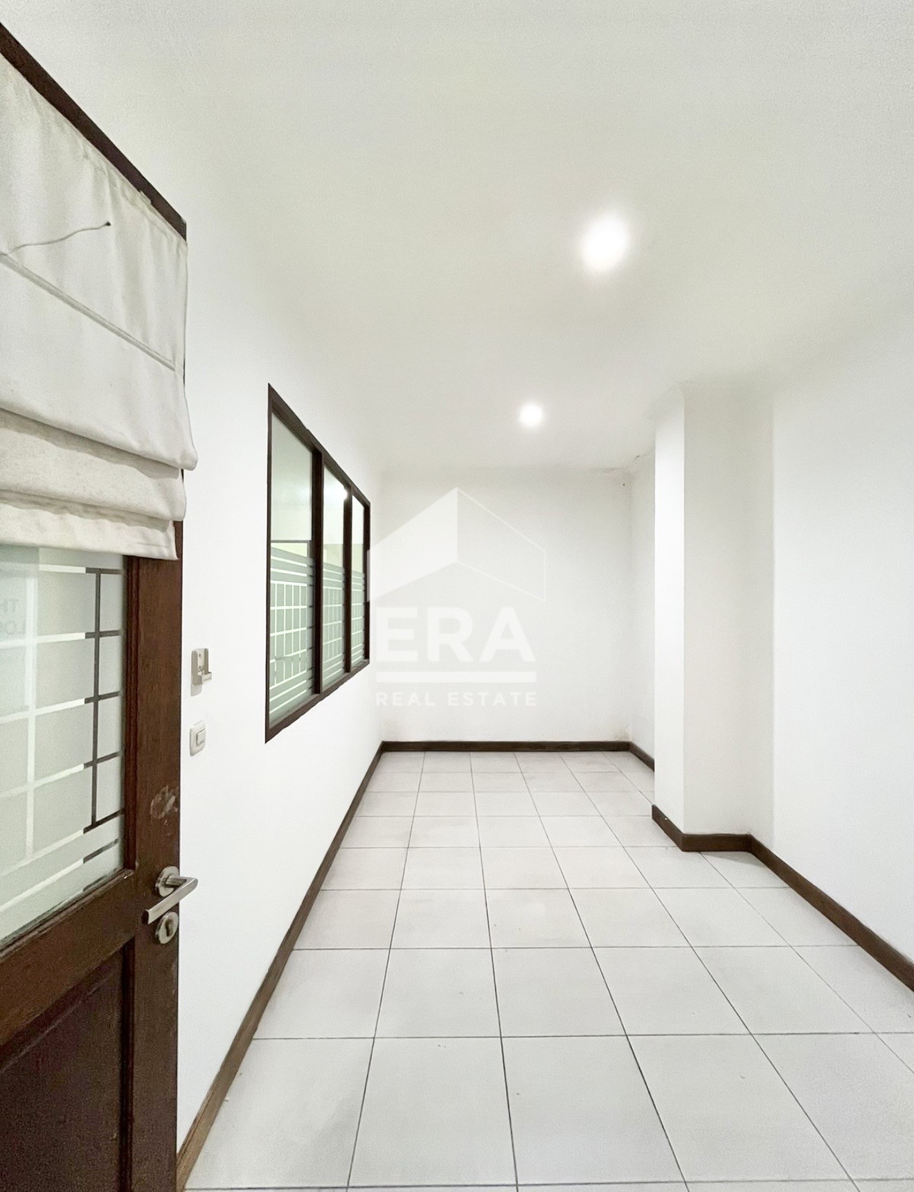 interior 6